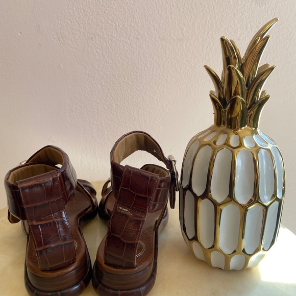 Chloe Leather Gladiator Sandals - Picture 4 of 4